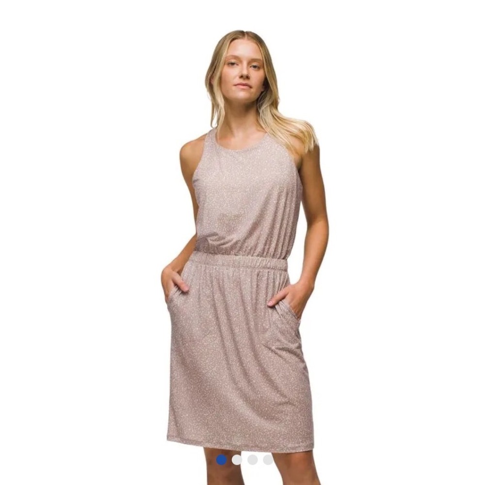 Prana Womens XS Beige Kamen Racerback Dress Shelf Bra Pockets Travel Active Gorp